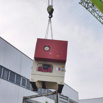 Dobra cena. W pełni automatyczna maszyna do uderzenia w pochłanianie dźwięku. Puncher plasterboard. w Internecie