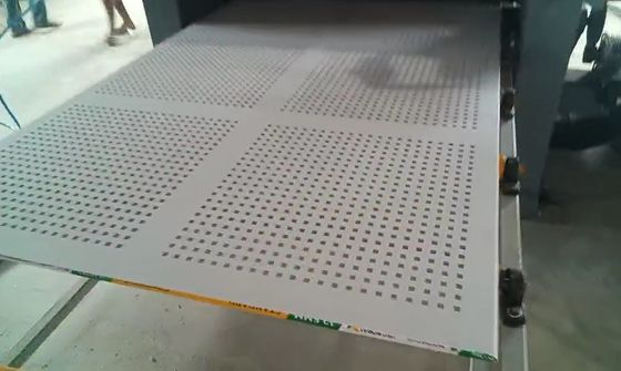 Perforowane gipsowe płyty sufitowe płyty sufitowe gipsowe pułapki fałszywie sufitowe do małych firm