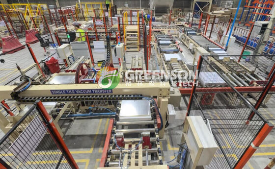 Dobra cena. Całkowicie automatyczna maszyna do laminowania płyt gipsowych o skutecznej szerokości laminowania 1300 mm i prędkości regulowanej 3-15 m/min do produkcji płytek gipsowych w Internecie