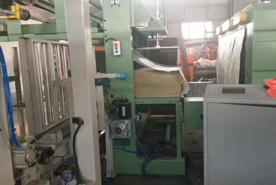 Linia produkcyjna wełny mineralnej sterowana przez PLC z utwardzaniem w wysokiej temperaturze i gęstością surowca 80-200 kg/m3