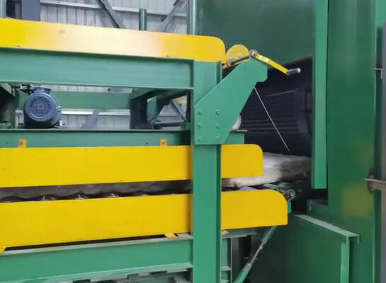 Dobra cena. Linia produkcyjna wełny skalnej sterowana przez PLC z wysoką temperaturą utwardzania dla płyt wełny bazaltowej o masie 80-200 kg/m3 w Internecie