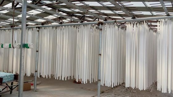 Różne gipsowe sufity Maszyny do obróbki gzymsów z niską ceną i mniejszym nakładem pracy
