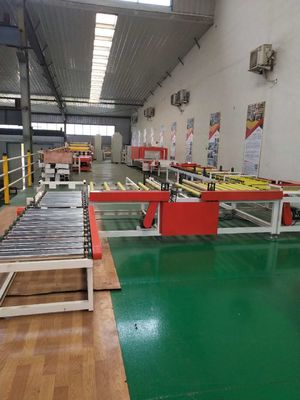 Dwustronnie w pełni automatyczna maszyna do laminowania płyt gipsowo-kartonowych z PVC